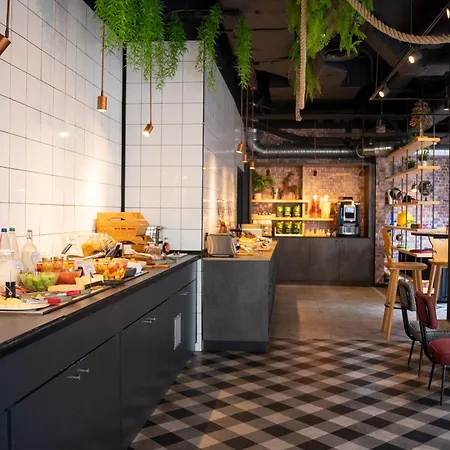 Ibis Styles Strasbourg Nord Palais Des Congres Hotel 3*