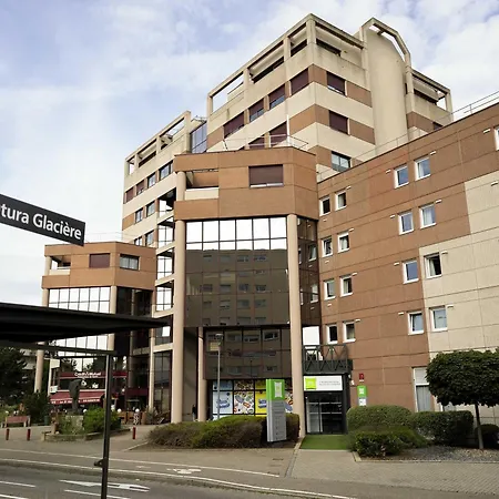 Ibis Styles Strasbourg Nord Palais Des Congres Hotel 3*