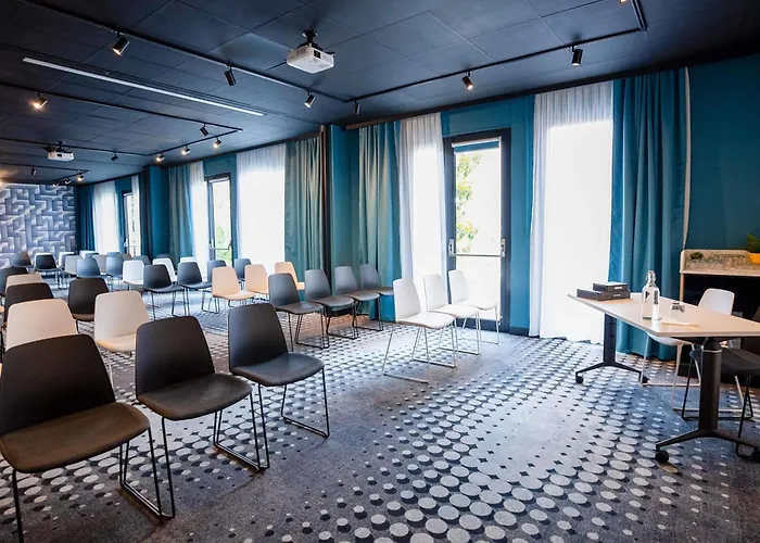 Ibis Styles Strasbourg Nord Palais Des Congres 3*